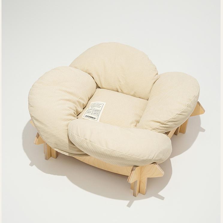 PetPamper Birch Wood Cat Bed – Single Layer Cushion