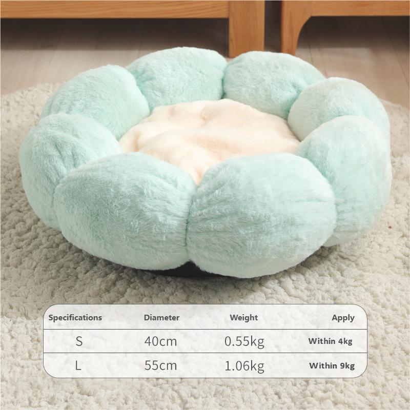 Plush Flower Pet Bed