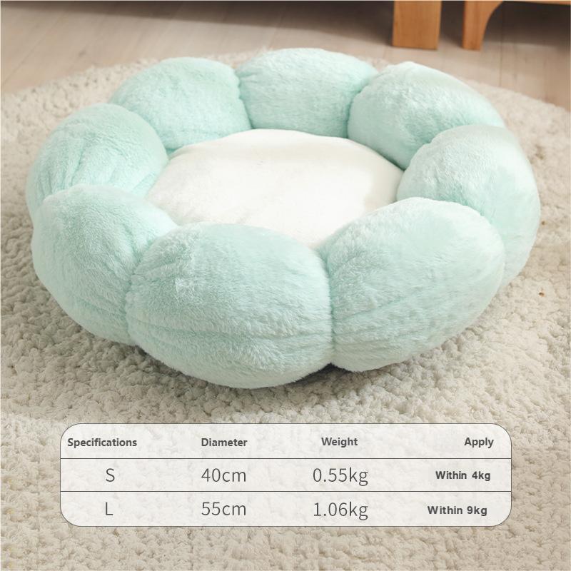 Plush Flower Pet Bed