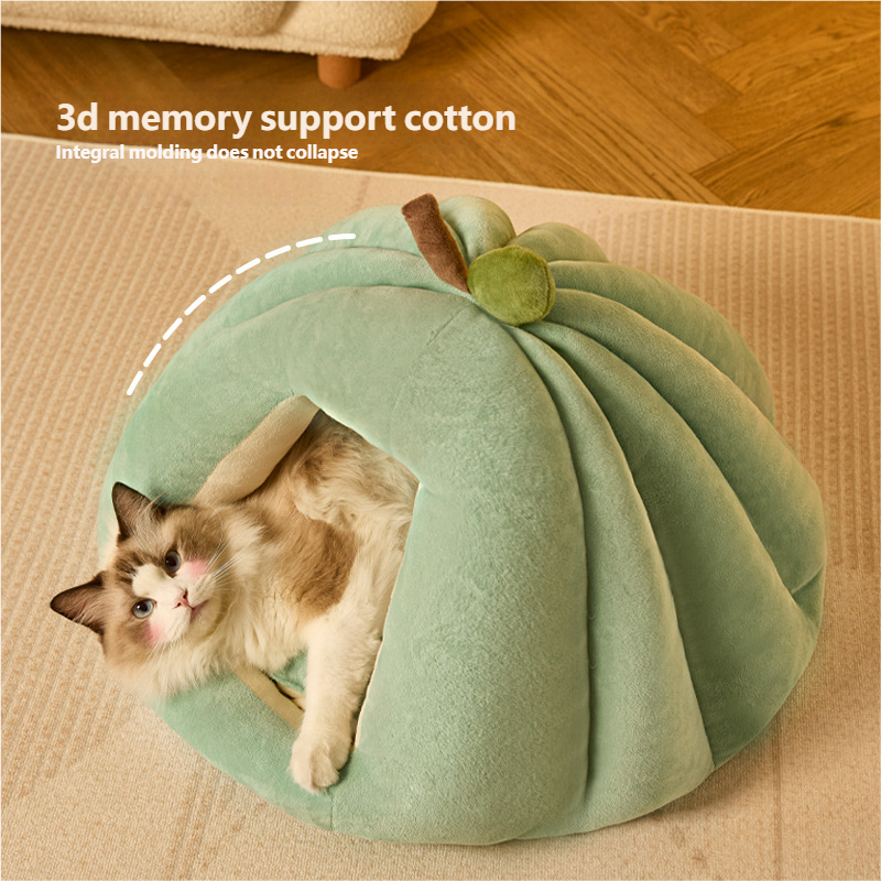 Cozy Pumpkin Pet Cave Bed – Warm Winter Cat & Small Dog House